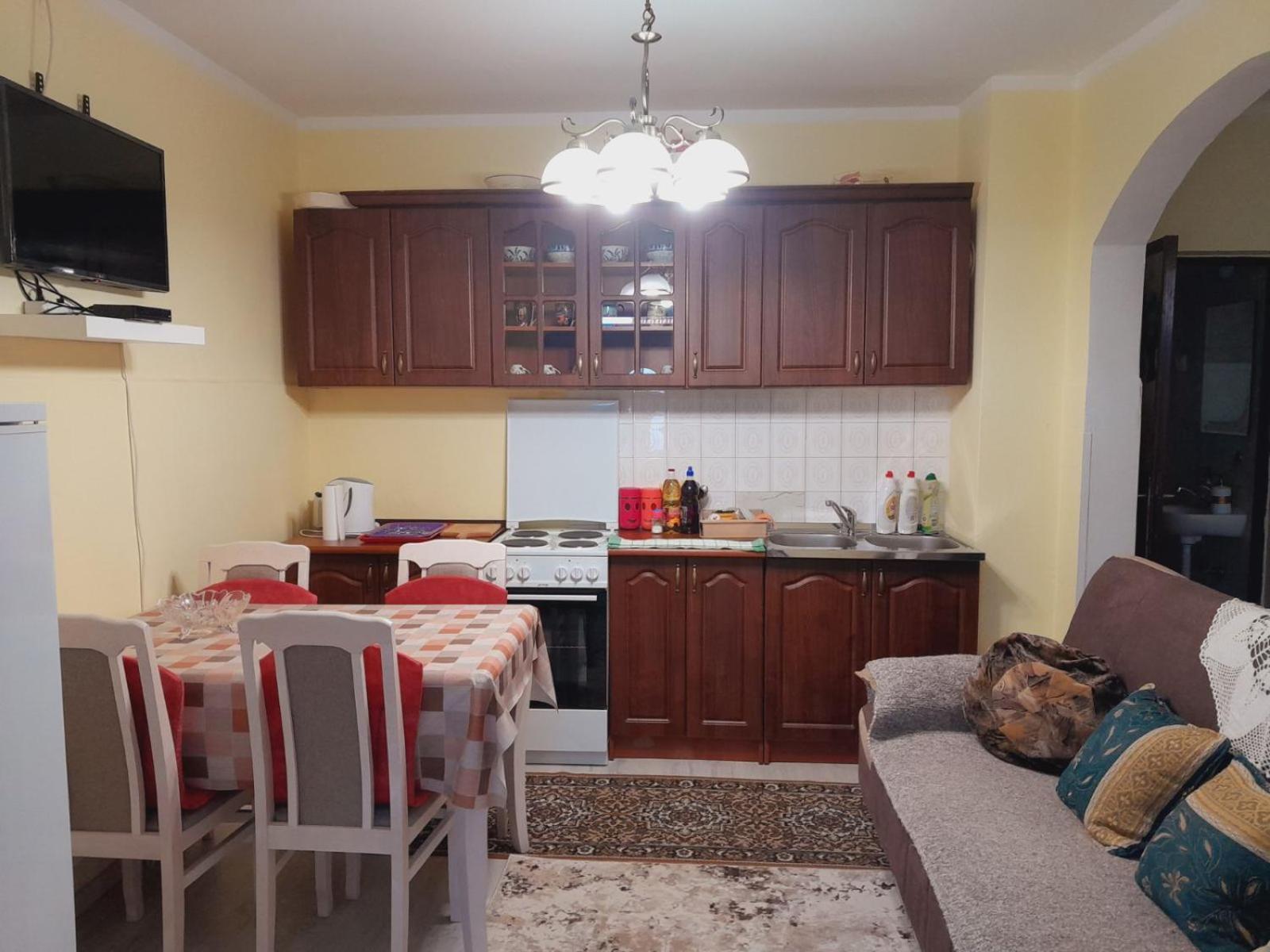 Apartman Radoman Цетине Экстерьер фото